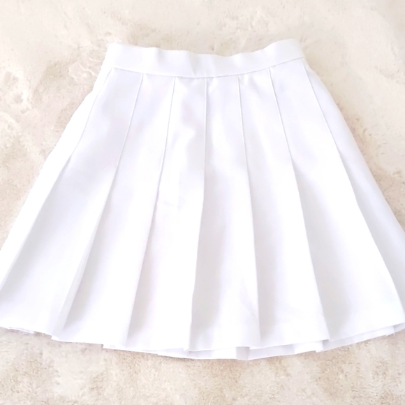 Dresses & Skirts - 5/$35 Pleated Tennis Skirt
